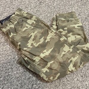 Eddie Bauer Camouflage Cargo Pants